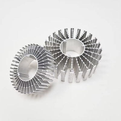 T-Profil benutzerdefinierter Aluminium-Kühlkörper Schwarz oder benutzerdefinierter runder Aluminium-Wärmebecken